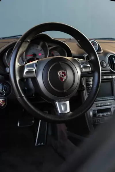 Porsche Cayman 2007 - 43000 EUR, 145000 km - AUTO.MOTO.pt - 145000km - foto 36 de 43