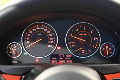 BMW 418 2017 - 20400 EUR, 194000 km - AUTO.MOTO.pt - 194000km - foto 19 de 23
