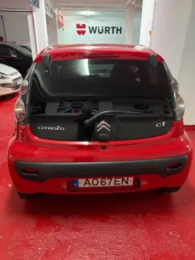 Citroën C1 2012 - 5500 EUR, 140000 km - AUTO.MOTO.pt - 140000km - foto 6 de 19