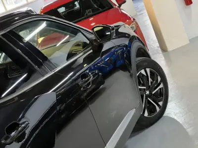 Peugeot e-2008 2020 - 18990 EUR, 50000 km - AUTO.MOTO.pt - 50000km - foto 29 de 51