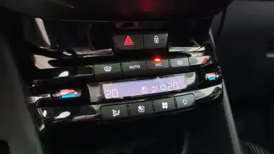 Peugeot 2008 2015 - 11490 EUR, 92490 km - AUTO.MOTO.pt - 92490km - foto 43 de 72