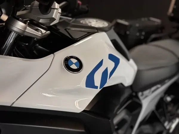 BMW R 1300 GS 2025 - 24990 EUR, 5700 km - AUTO.MOTO.pt - 5700km - foto 6 de 10