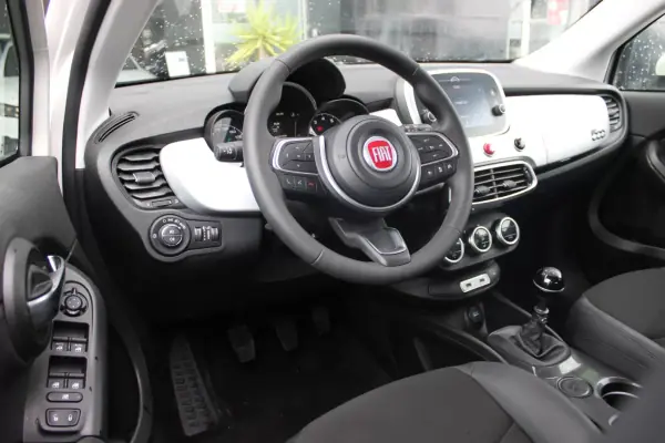 Fiat 500X 2021 - 16400 EUR, 7450 km - 7450km - foto 4 de 38