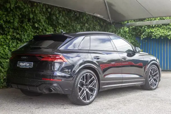 Audi RS Q8 2021 - 131900 EUR, 91000 km - AUTO.MOTO.pt - 91000km - foto 8 de 26