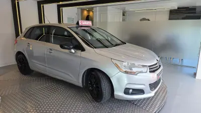 Citroën C4 2011 - 7900 EUR, 225567 km - AUTO.MOTO.pt - 225567km - foto 18 de 49