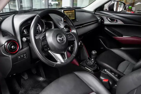 Mazda CX-3 2016 - 12990 EUR, 111568 km - AUTO.MOTO.pt - 111568km - foto 25 de 39
