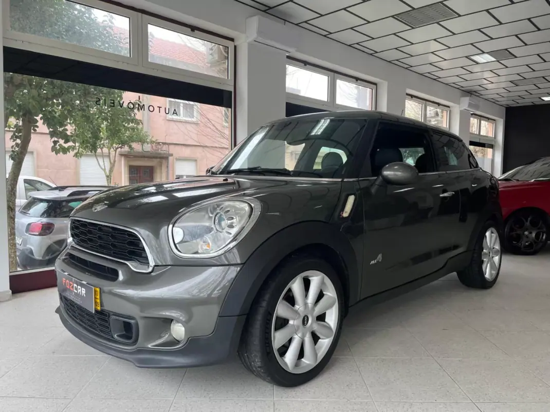MINI Paceman 2013 - 12950 EUR, 196320 km - AUTO.MOTO.pt - 196320km - foto 1 de 9