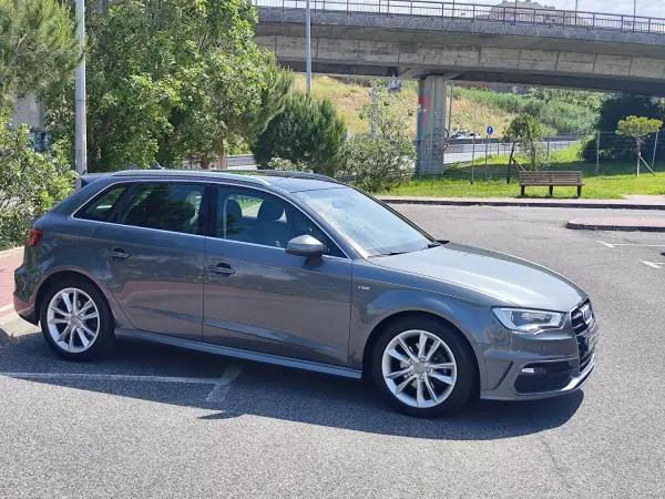 Audi A3 Sportback 2016 - 16980 EUR, 199550 km - AUTO.MOTO.pt - 199550km - foto 5 de 39