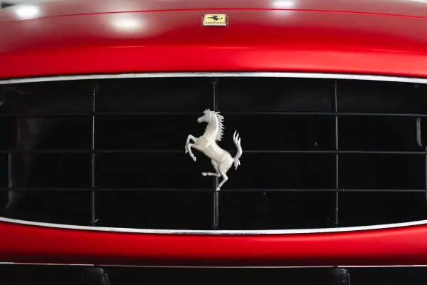 Ferrari California 2010 - 114950 EUR, 60515 km - AUTO.MOTO.pt - 60515km - foto 5 de 37