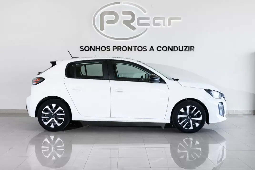 Peugeot 208 2024 - 16900 EUR, 59182 km - 59182km - foto 6 de 37