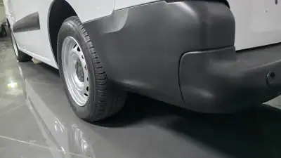 Citroën Berlingo 2018 - 17990 EUR, 67000 km - AUTO.MOTO.pt - 67000km - foto 32 de 42