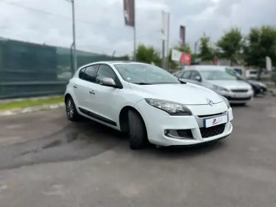Renault Mégane 2011 - 6990 EUR, 279161 km - AUTO.MOTO.pt - 279161km - foto 5 de 25