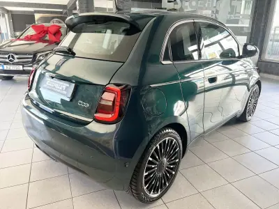 Fiat 500e 2021 - 18600 EUR, 45555 km - 45555km - foto 4 de 25