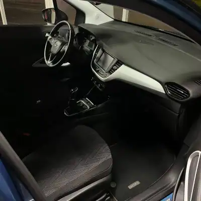 Opel Crossland X 2020 - 13350 EUR, 32238 km - AUTO.MOTO.pt - 32238km - foto 11 de 21
