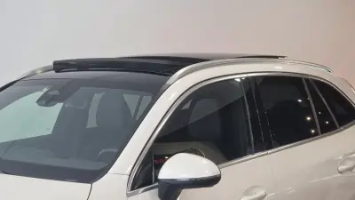 Mercedes-Benz GLC 220 2023 - 68990 EUR, 29182 km - AUTO.MOTO.pt - 29182km - foto 12 de 35