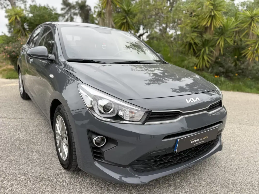 Kia Rio 2023 - 14999 EUR, 30000 km - AUTO.MOTO.pt - 30000km - foto 3 de 13