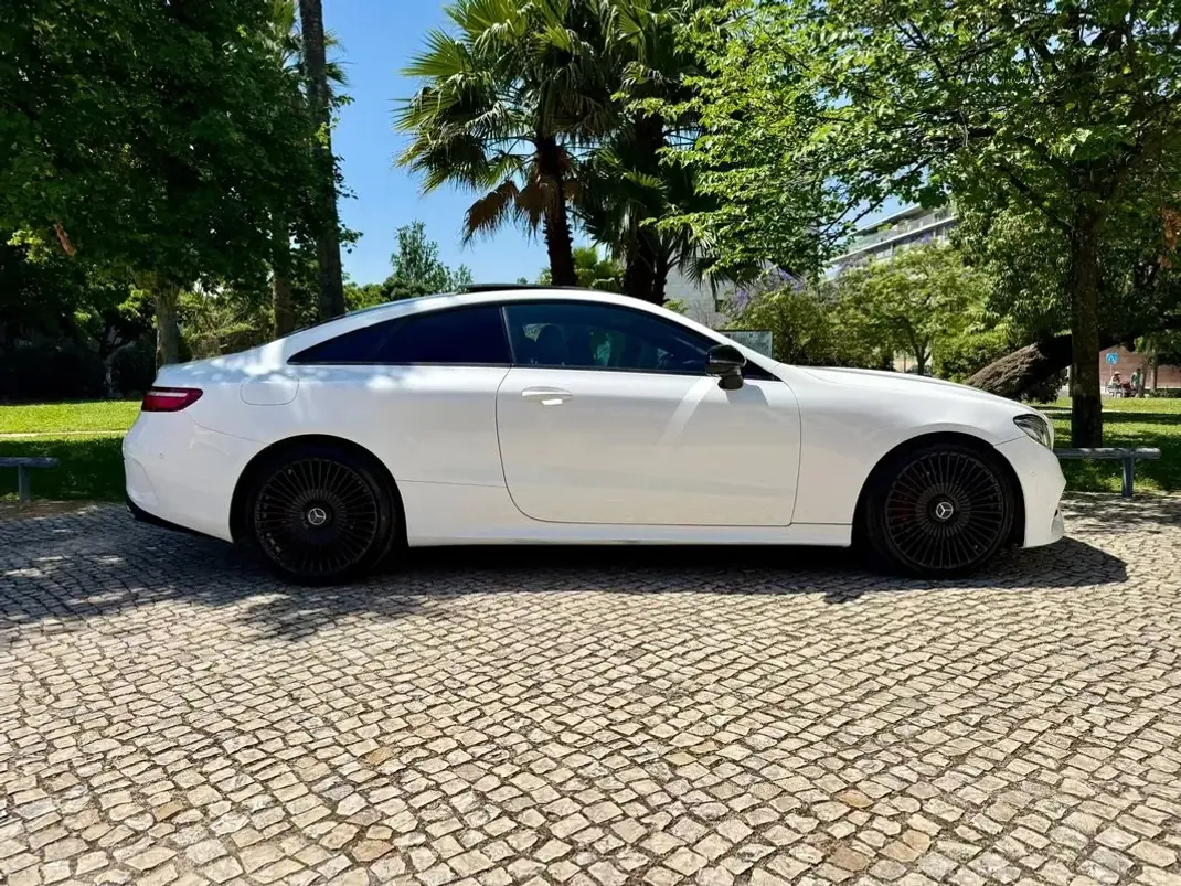 Mercedes-Benz E 220 2017 - 29890 EUR, 193800 km - AUTO.MOTO.pt - 193800km - foto 12 de 41