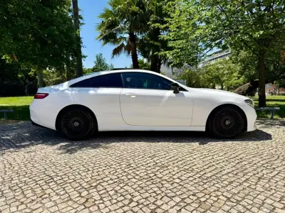 Mercedes-Benz E 220 2017 - 29890 EUR, 193800 km - AUTO.MOTO.pt - 193800km - foto 12 de 41
