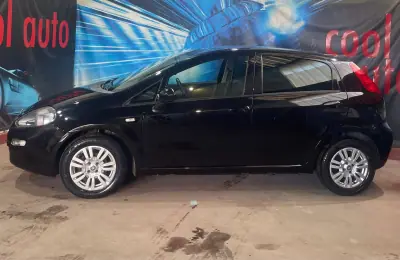 Fiat Punto 2018 - 8500 EUR, 105000 km - AUTO.MOTO.pt - 105000km - foto 3 de 41