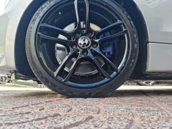 BMW 123 2014 - 14900 EUR, 240000 km - AUTO.MOTO.pt - 240000km - foto 14 de 40