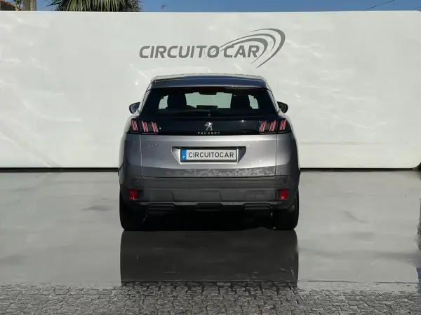 Peugeot 3008 2022 - 19400 EUR, 110167 km - AUTO.MOTO.pt - 110167km - foto 11 de 38