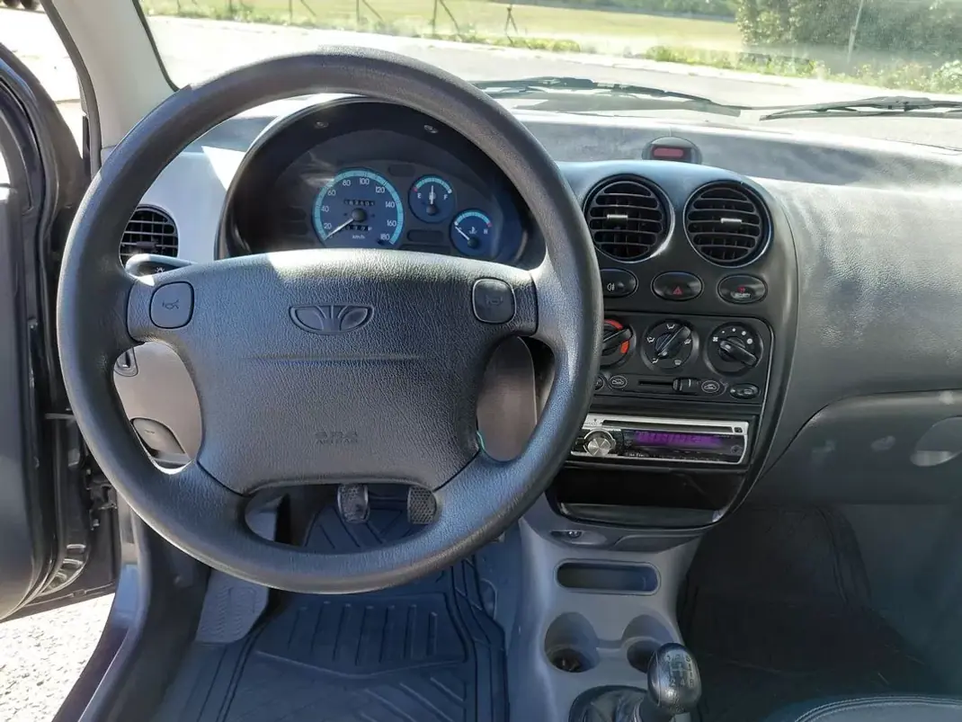 Daewoo Matiz 2002 - 1590 EUR, 167095 km - AUTO.MOTO.pt - 167095km - foto 16 de 25
