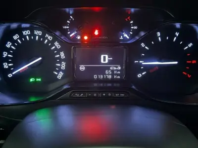 Citroën C3 2022 - 12900 EUR, 63458 km - AUTO.MOTO.pt - 63458km - foto 10 de 13