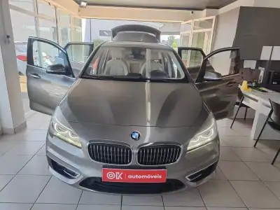BMW 216 Active Tourer 2018 - 19990 EUR, 43600 km - AUTO.MOTO.pt - 43600km - foto 18 de 41