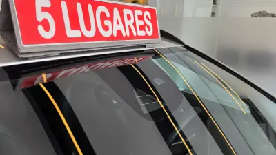 Mercedes-Benz GLA 180 2018 - 24900 EUR, 41570 km - 41570km - foto 21 de 52