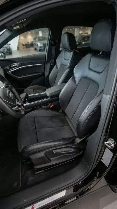 Audi e-tron 2022 - 38500 EUR, 49000 km - AUTO.MOTO.pt - 49000km - foto 10 de 15