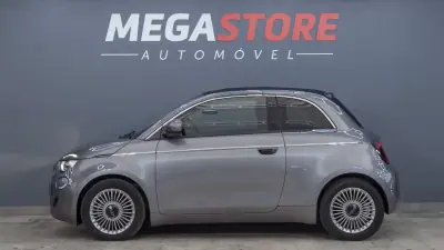 Fiat 500e C 2023 — foto 4 de 37