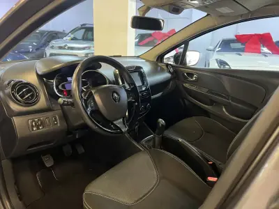 Renault Clio 2013 - 7990 EUR, 160000 km - 160000km - foto 5 de 38