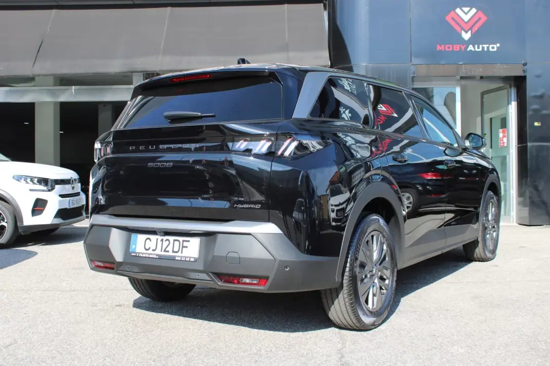 Peugeot 5008 2026 - 36400 EUR, 11 km - 11km - foto 7 de 32