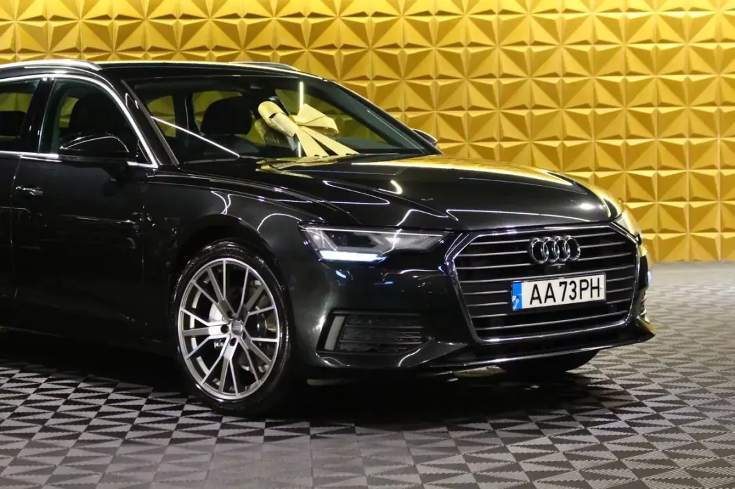 Audi A6 Avant 2020 - 27400 EUR, 167000 km - 167000km - foto 35 de 38
