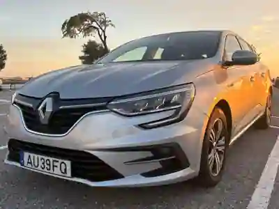 Renault Mégane Sport Tourer 2022 - 17990 EUR, 43000 km - 43000km - foto 1 de 14