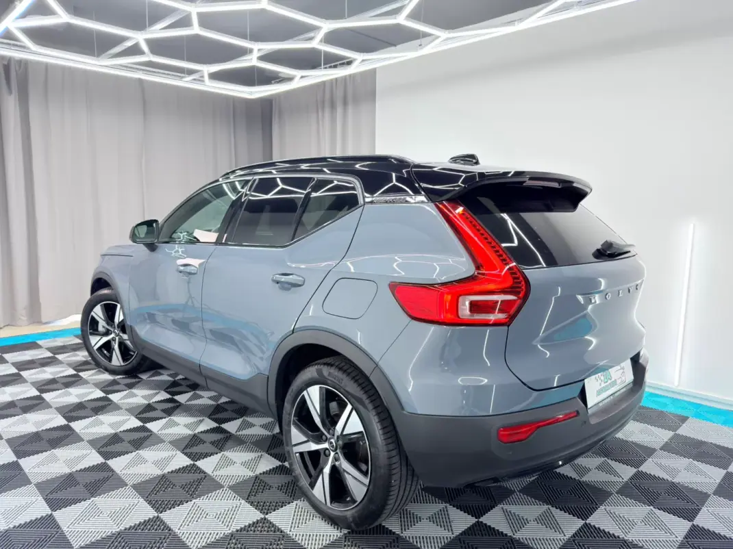 Volvo XC 40 2020 - 25999 EUR, 159000 km - AUTO.MOTO.pt - 159000km - foto 5 de 24