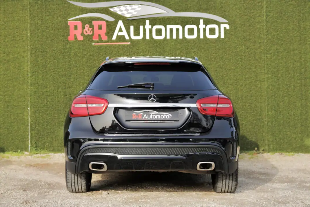 Mercedes-Benz GLA 180 2016 - 22500 EUR, 148000 km - AUTO.MOTO.pt - 148000km - foto 11 de 32