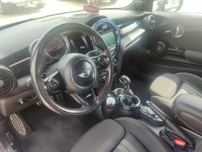 MINI Cooper 2016 - 14900 EUR, 200000 km - AUTO.MOTO.pt - 200000km - foto 10 de 21