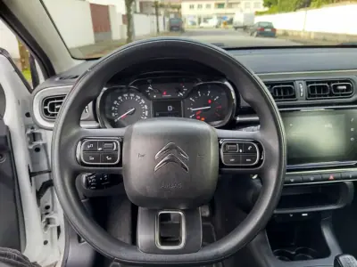 Citroën C3 2018 - 10990 EUR, 138500 km - AUTO.MOTO.pt - 138500km - foto 15 de 17