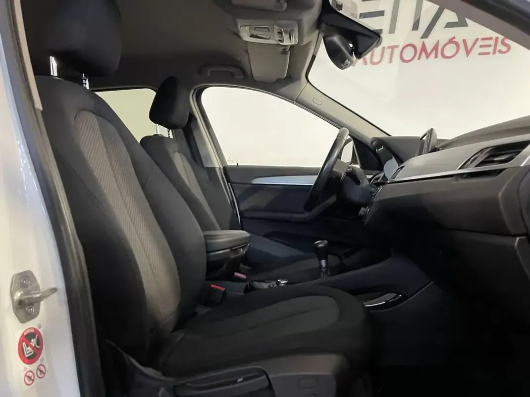 BMW X1 2016 - 18900 EUR, 134000 km - AUTO.MOTO.pt - 134000km - foto 18 de 31