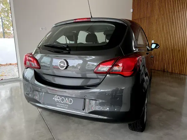 Opel Corsa 2017 - 7250 EUR, 128500 km - AUTO.MOTO.pt - 128500km - foto 23 de 64
