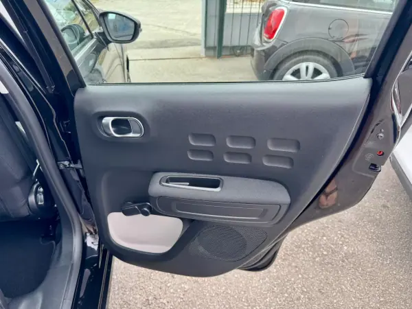 Citroën C3 2022 - 12750 EUR, 54038 km - 54038km - foto 21 de 25