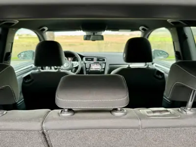 Volkswagen Golf 2015 - 17980 EUR, 168500 km - AUTO.MOTO.pt - 168500km - foto 12 de 21