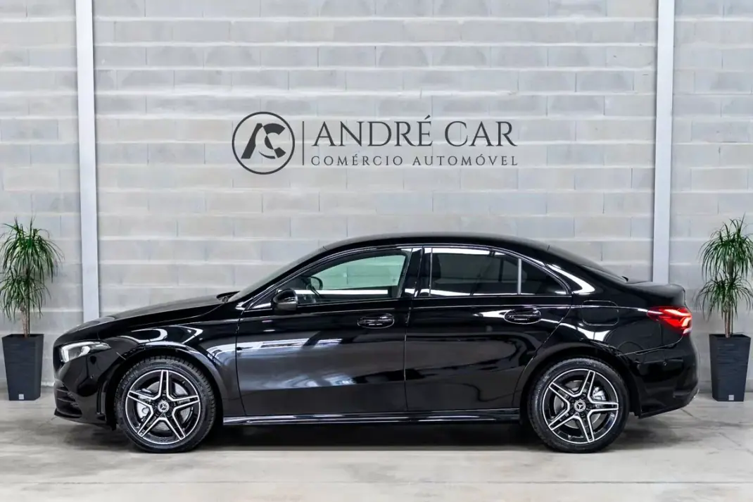 Mercedes-Benz A 250 Limousine 2022 - 28950 EUR, 31579 km - AUTO.MOTO.pt - 31579km - foto 4 de 52