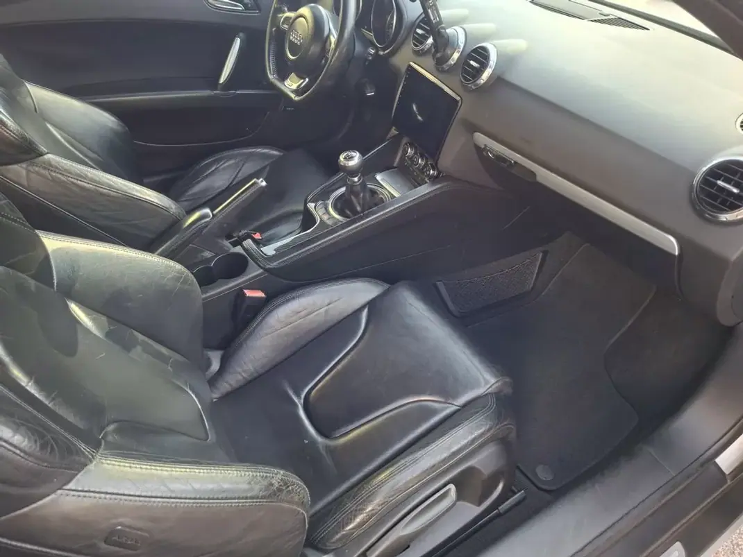 Audi TT Coupé 2006 - 12500 EUR, 260000 km - 260000km - foto 23 de 30