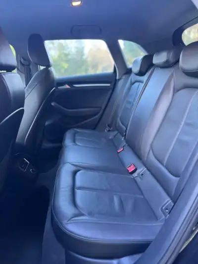 Audi A3 2018 - 19500 EUR, 114450 km - AUTO.MOTO.pt - 114450km - foto 11 de 21