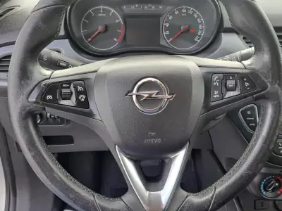 Opel Corsa 2017 - 12900 EUR, 88000 km - AUTO.MOTO.pt - 88000km - foto 27 de 38
