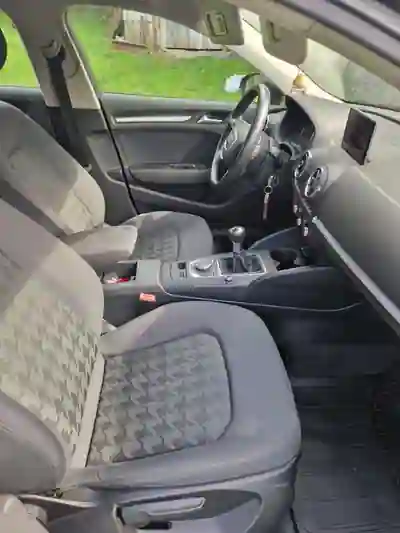 Audi A3 Sportback 2013 — foto 5 de 6