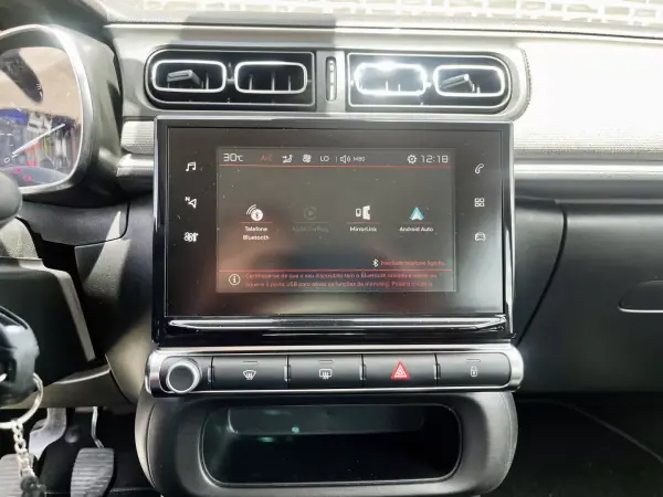 Citroën C3 2018 - 10900 EUR, 123000 km - AUTO.MOTO.pt - 123000km - foto 11 de 13