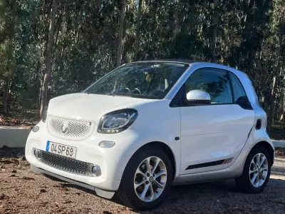 Smart ForTwo 2015 - 9990 EUR, 56330 km - 56330km - foto 17 de 32
